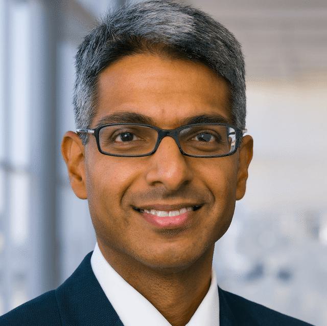 Interior headshot of Parikh Samir