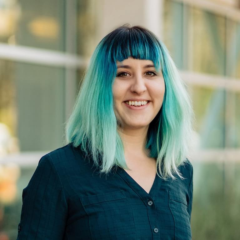 Headshot of Olivia Gray