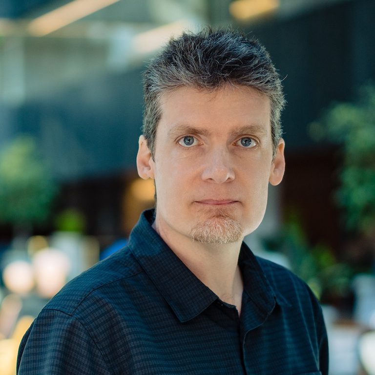 Headshot of Rob Flickenger